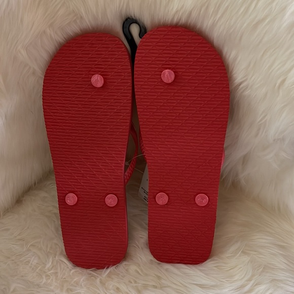 Flip-flops - Picture 2 of 3